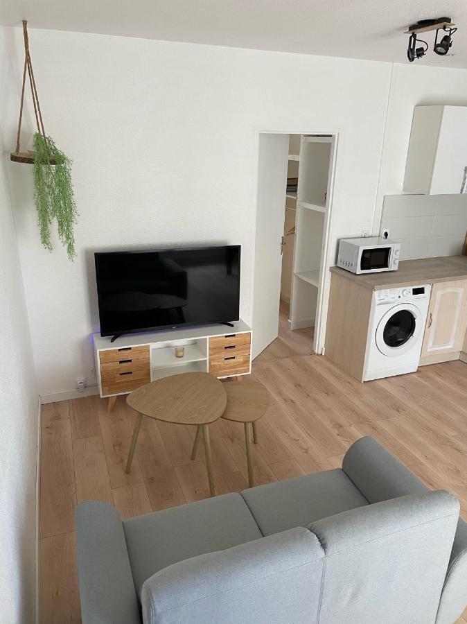 Appart Avec Chambre Lumineux Et Chaleureux 勒宝洛 外观 照片