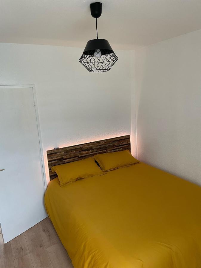 Appart Avec Chambre Lumineux Et Chaleureux 勒宝洛 外观 照片